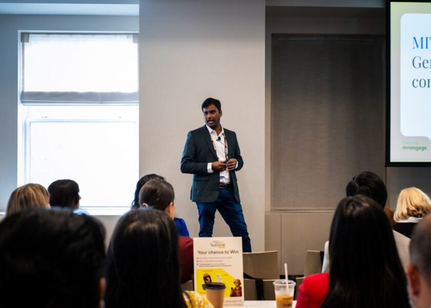 moengage-ceo_b0228f.jpg
