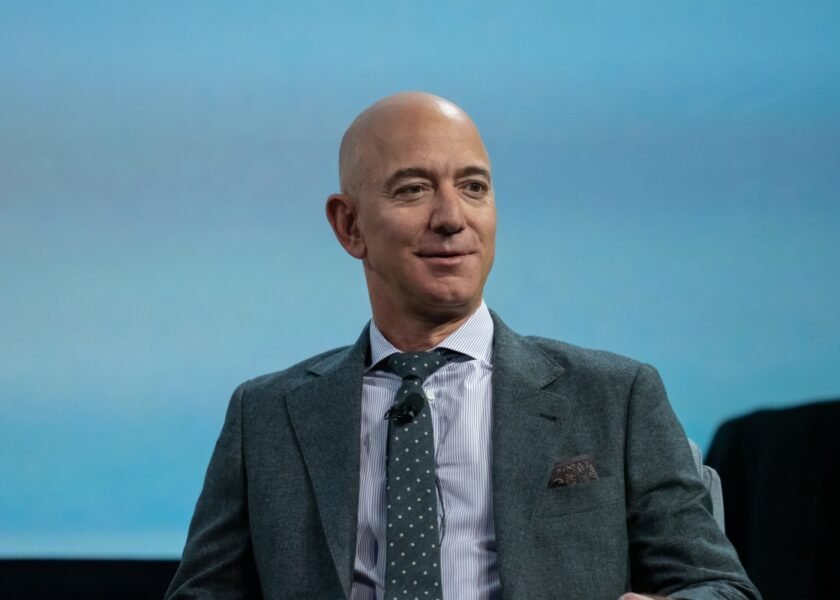 Jeff-Bezos-IAC-2019.jpg